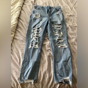 American Eagle Curvy Mom Jean
